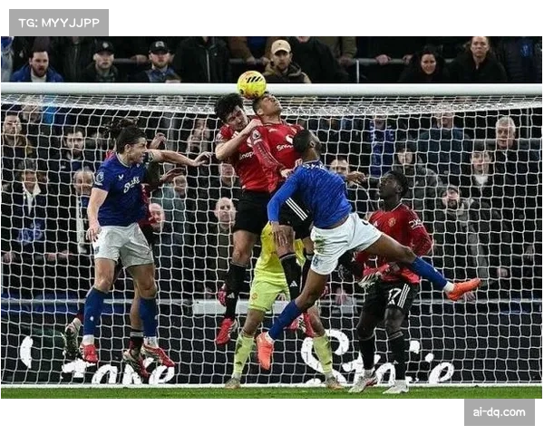 曼联客场1-0小胜埃弗顿，谢什科替补建功延续火热状态